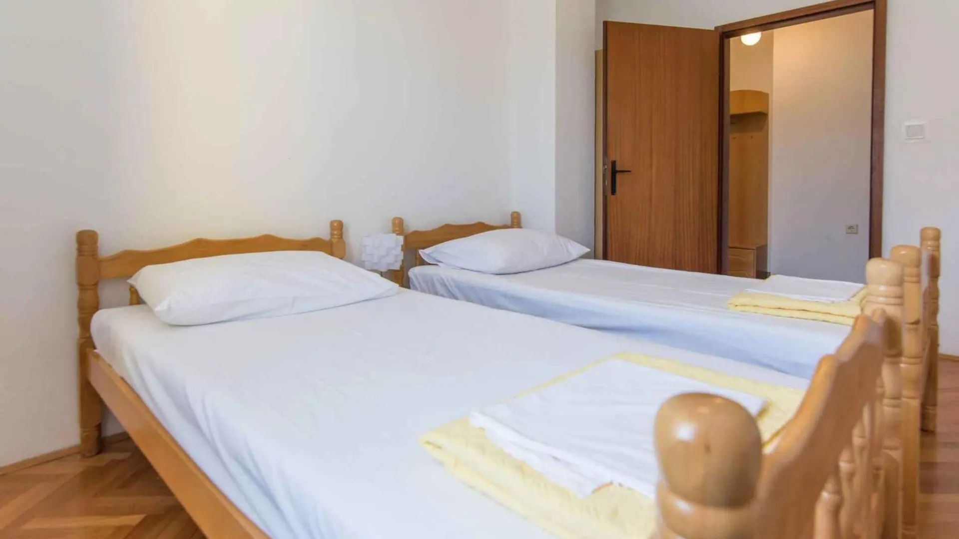 Apartments In Biograd Na Moru 7947